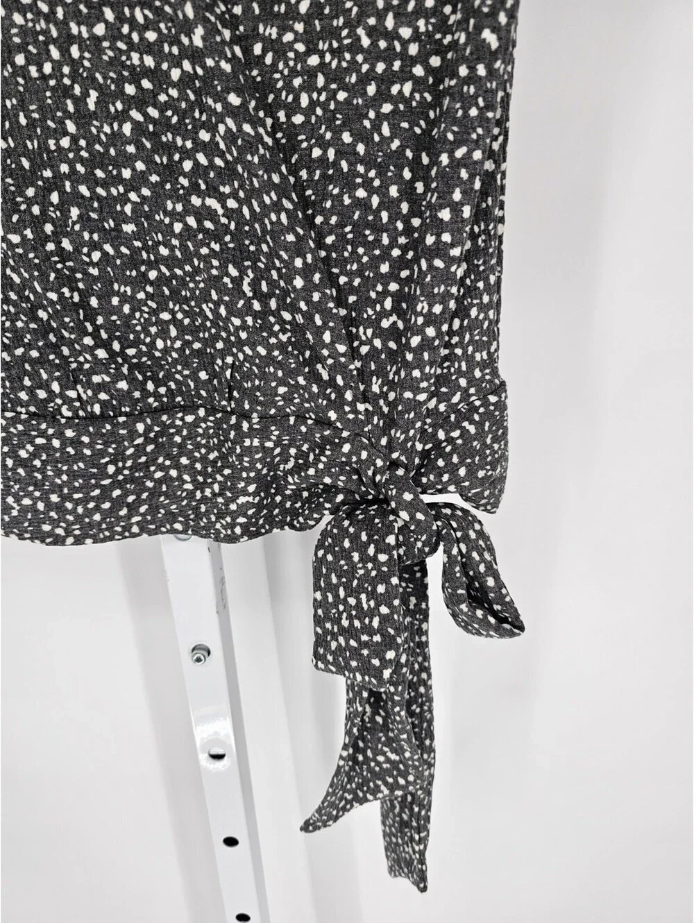 LOFT Outlet Grey & White speckled wrap look sleeveless top with decorative bow